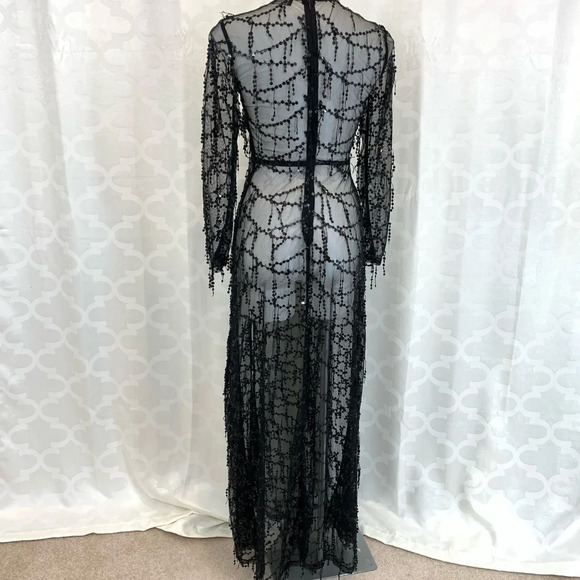 PrettyLittleThing Valentina Black Maxi Dress - Picture 4 of 8